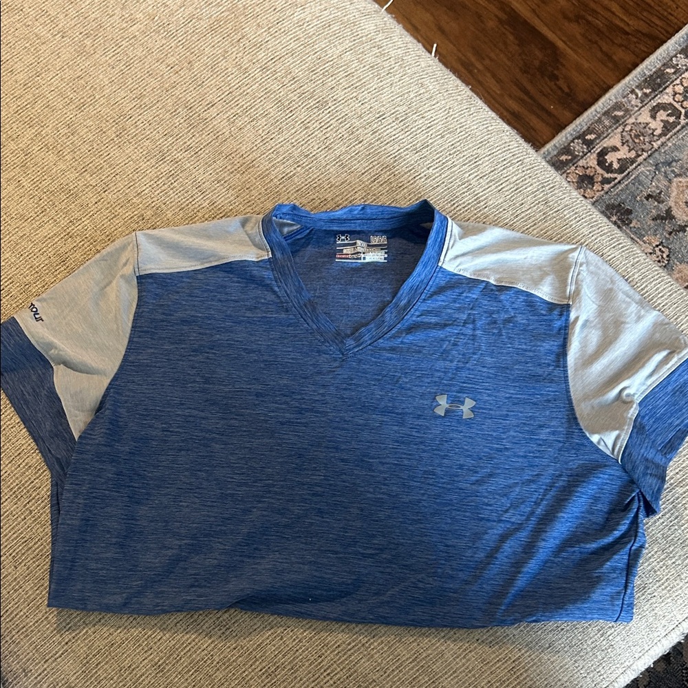 Under Armour woman’s Blue and Gray Short Sleeve Tee